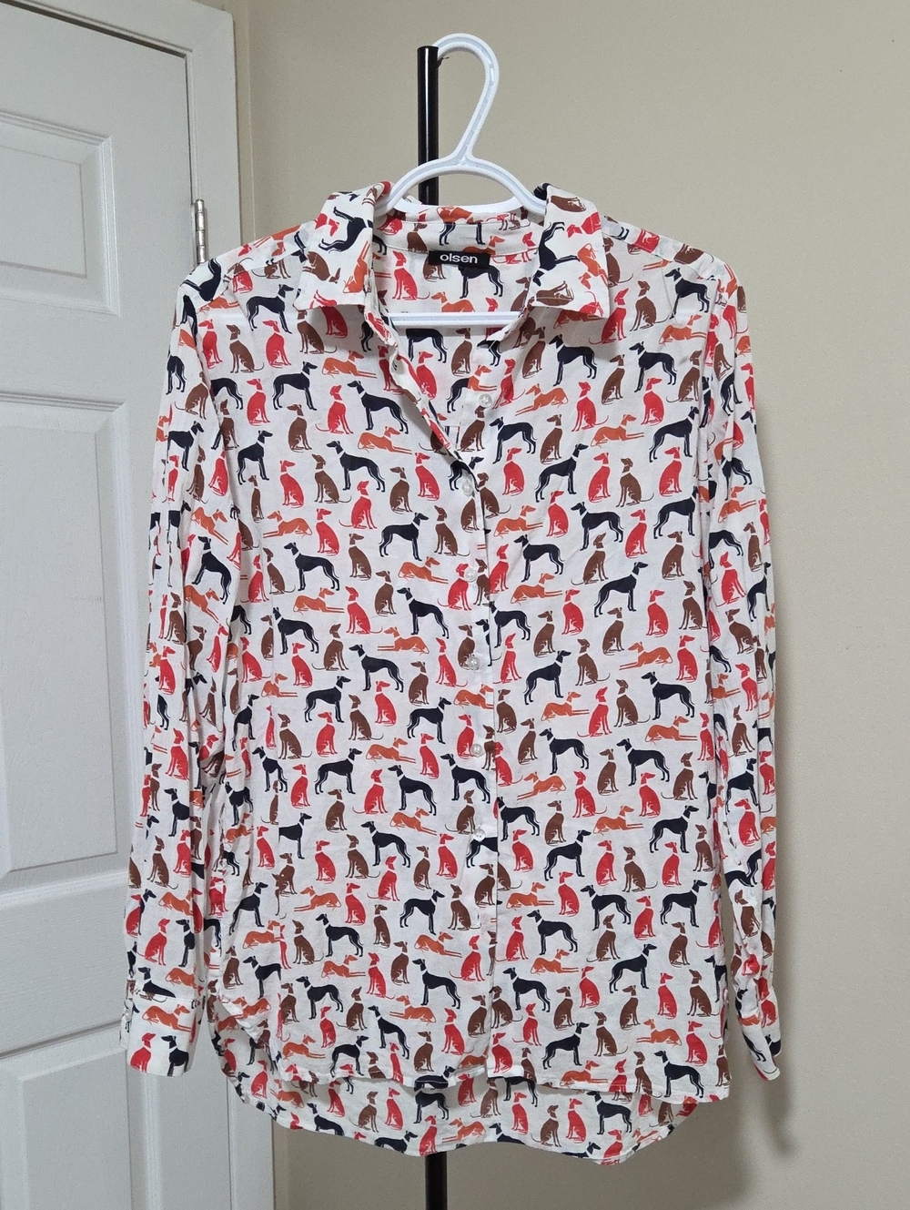 Olsen Men’s White Multicolor Dog Print Cotton Blend Button Down Shirt Casual - Picture 2 of 11